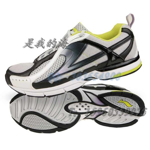 目前国内运动鞋防伪码有哪一些可能造假-李宁