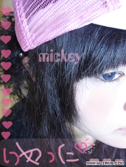 mickey    .2`٩t.o,